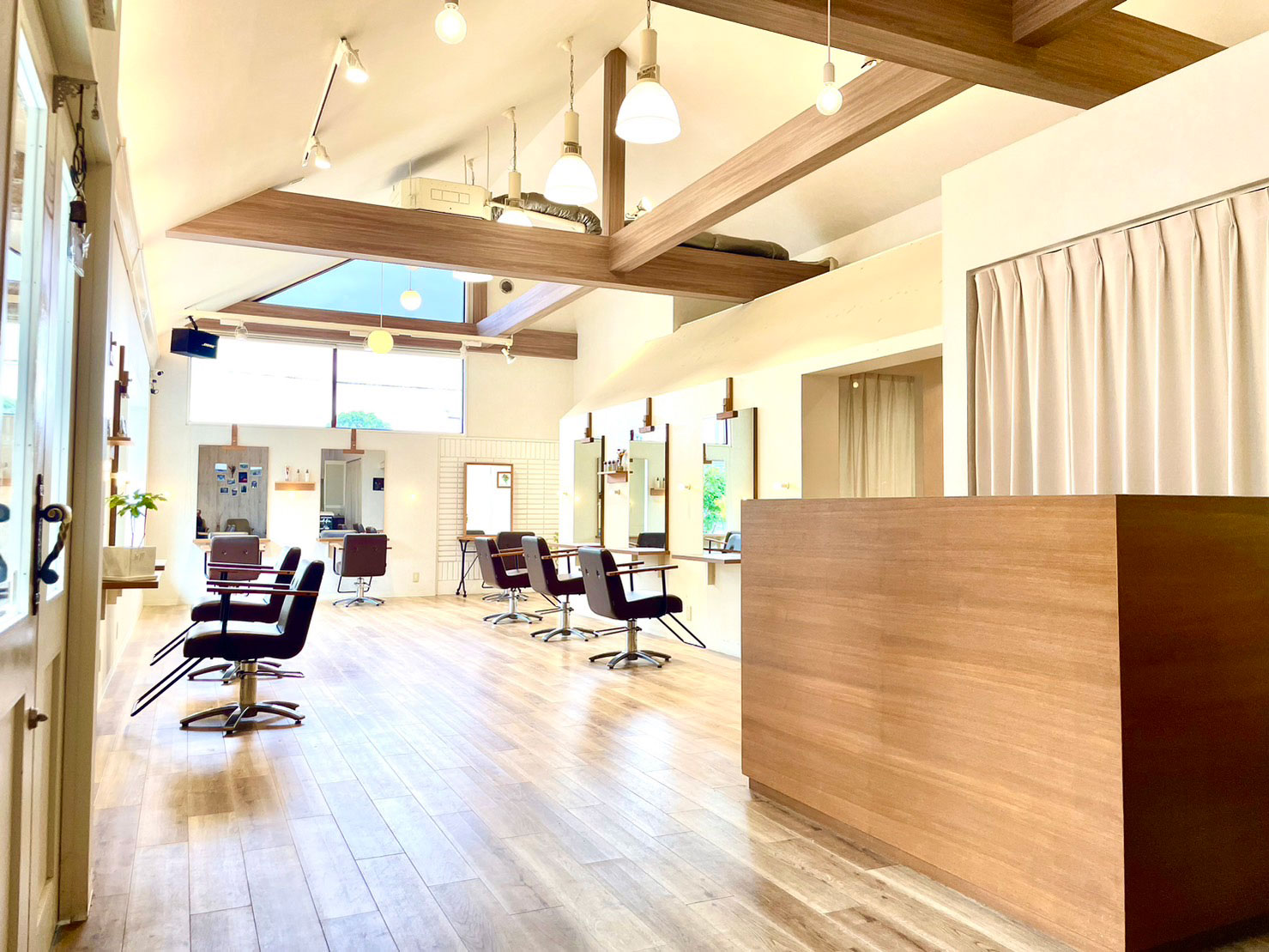 du:c Sila 伊川谷店